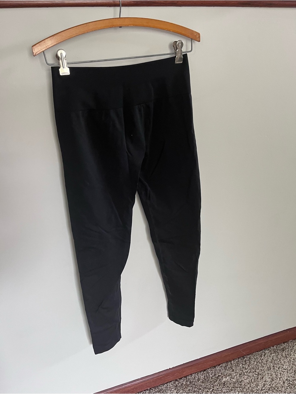 AUROLA Dream Black High Waisted Scrunch Butt Seamless Leggings Womens